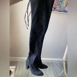 Stuart Weitzman size 7 black suede over the knee boot